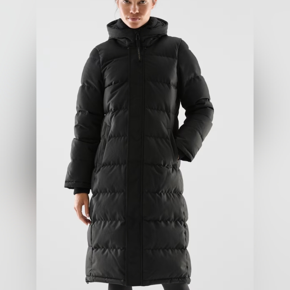 TNA Powder Dri Parka Long - Size Small